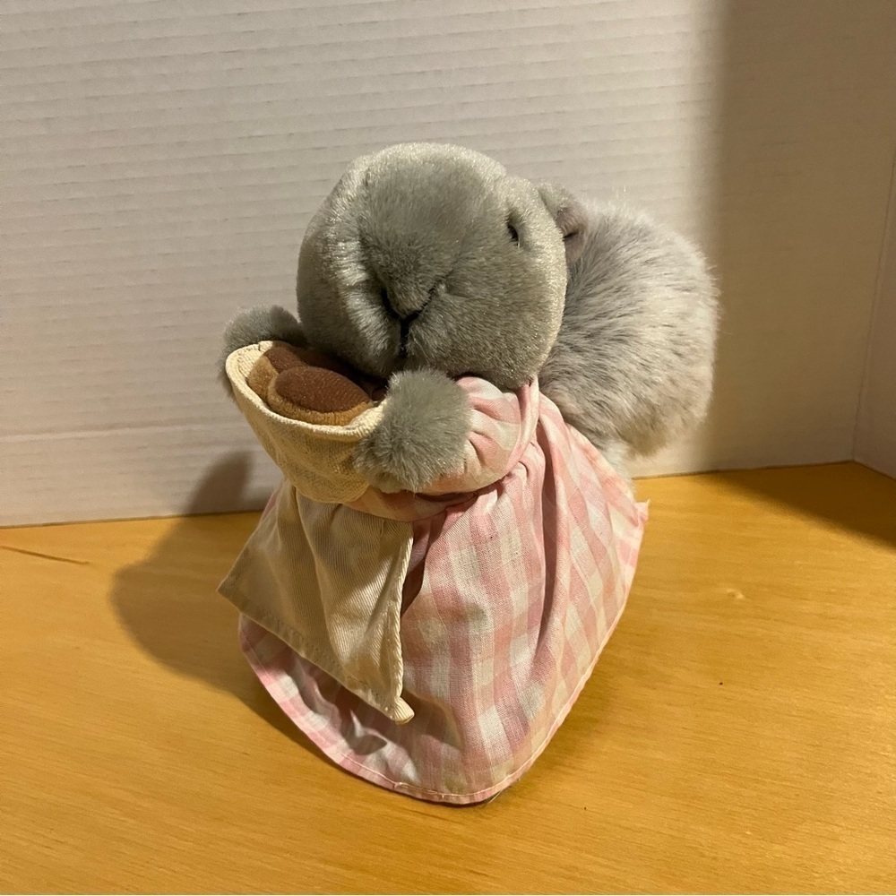 Vintage Eden Goody Tiptoes Beatrix Potter Collections 7” Plush Squirrel